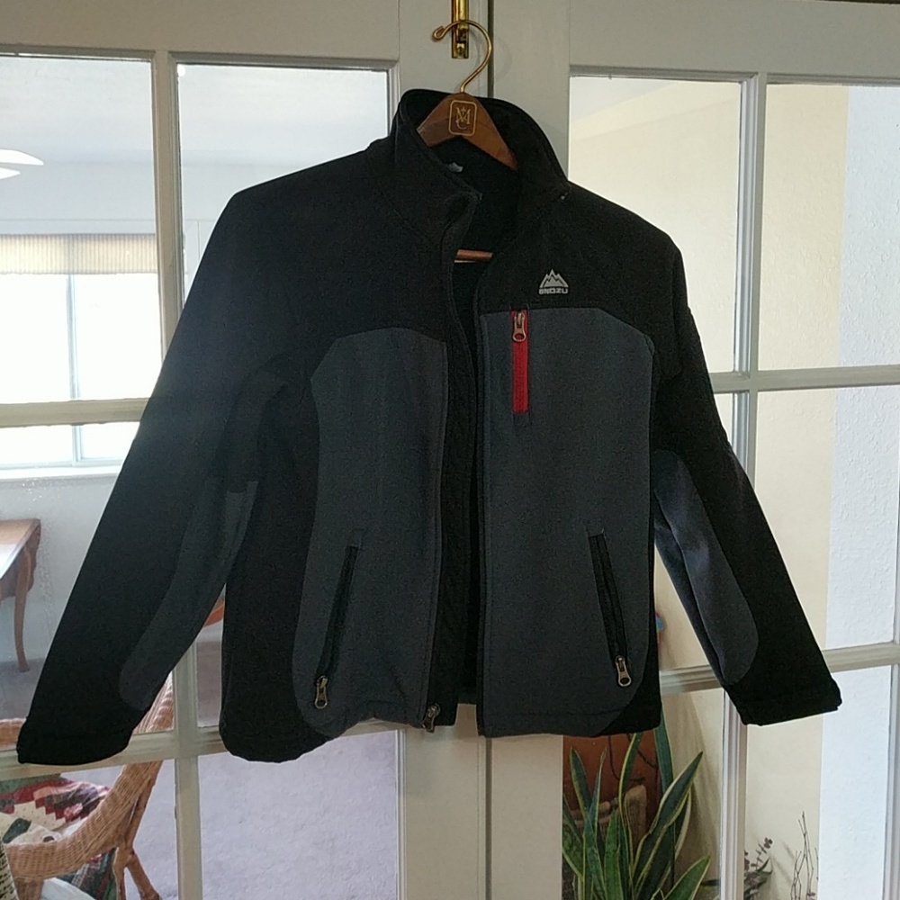 Snozu jacket